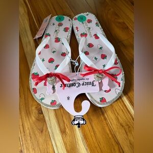 Juicy Couture
Women's Slurpy Fruity Flip Flops